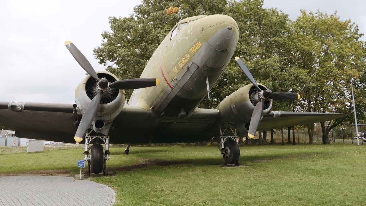 Airlift monument in Frankfurt airport over a raisin bomber or candy bomber