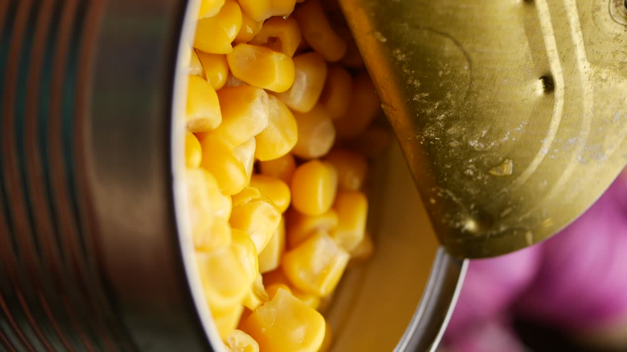 Canned corn