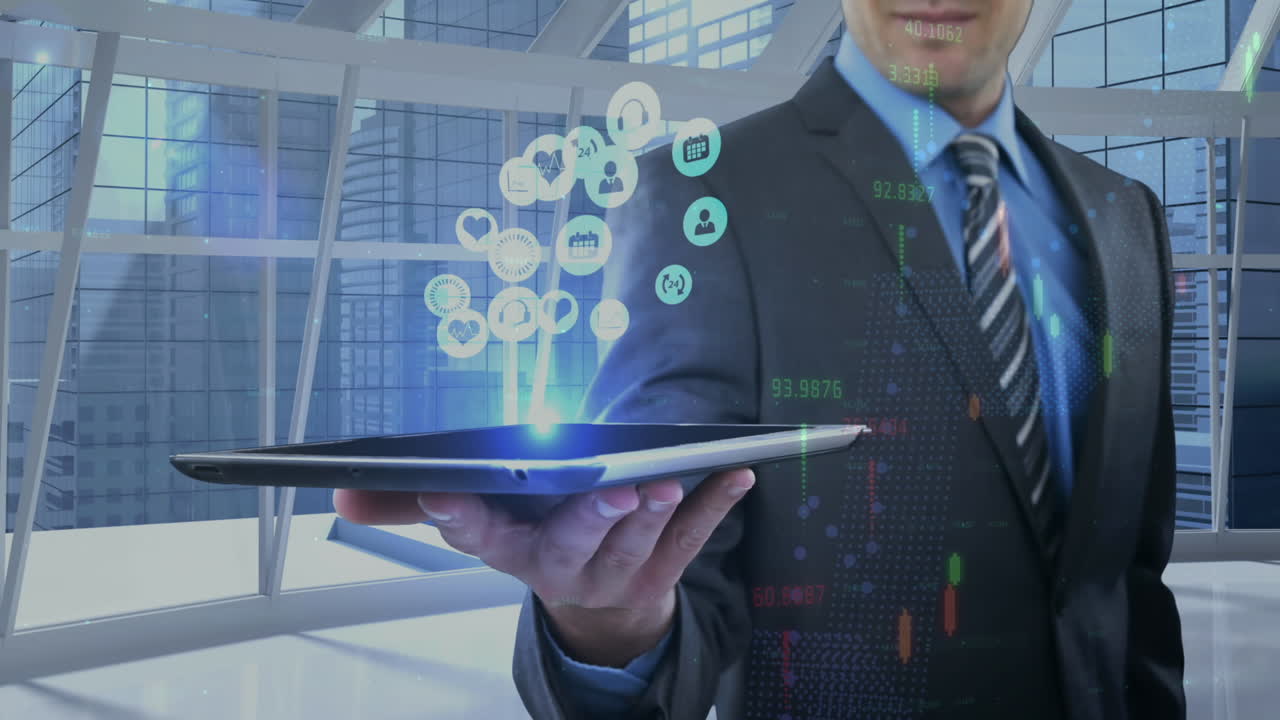 Animación de iconos digitales sobre empresario sosteniendo una tableta