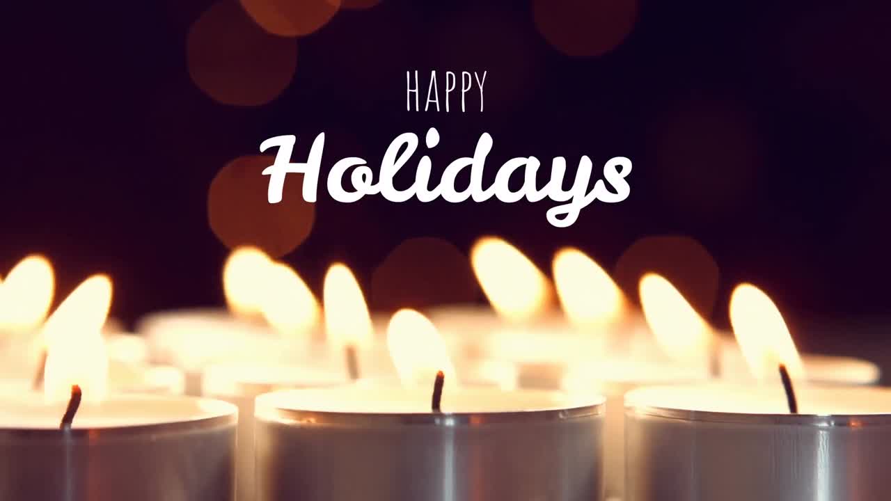 feliz día de fiesta texto y velas encendidas 4k