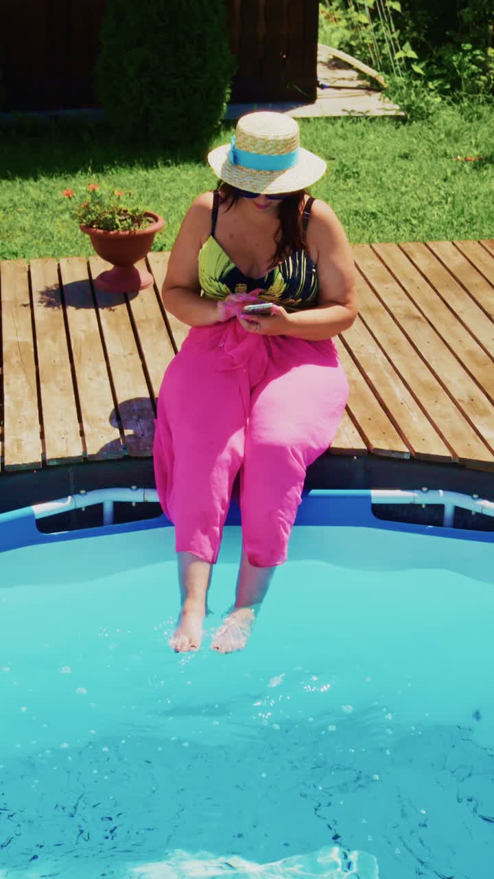 A Relaxing Summer Day by the Pool: Enjoying the Sunshine and Being in Touch with Nature While Fully Embracing Leisure and Comfort