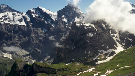 Filmación-Cinematográfica-Con-Drones-De-Schilthorn-En-Los-Alpes-Suizos