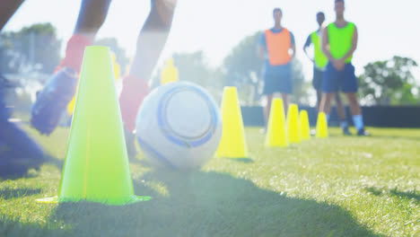 players practicing soccer 4k