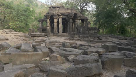 Ancient-Hindu-temples-of-Maharashtra,-India