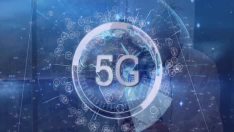 animación de la red de conexiones y texto 5g sobre un grupo diverso de personas de negocios