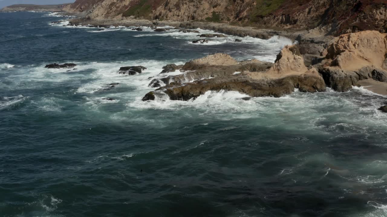 video aereo de la costa norte de california bodega bay