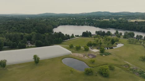 Green-Meadow-Parks-At-The-Magog-Lakeshore-Near-Sherbrooke,-Quebec-Canada