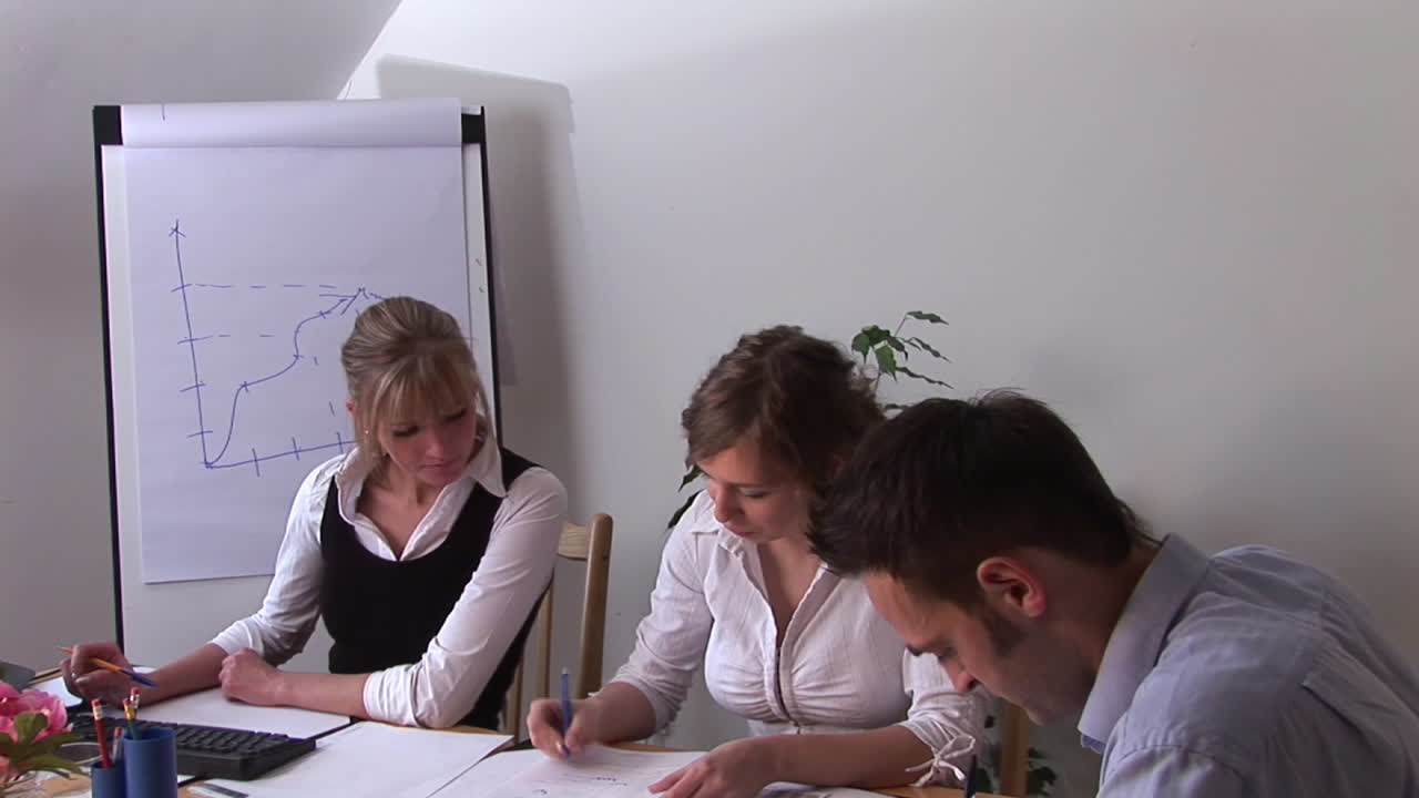 групповое деловое совещание 8