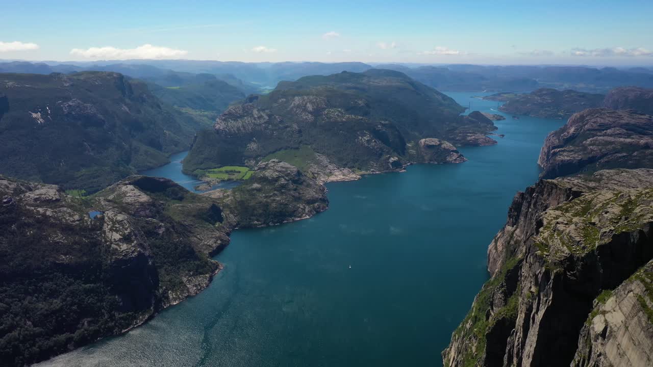 공중 영상 아름다운 노르웨이의 자연.