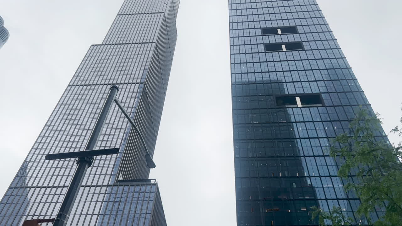 Tall glass skyscrapers in New York City