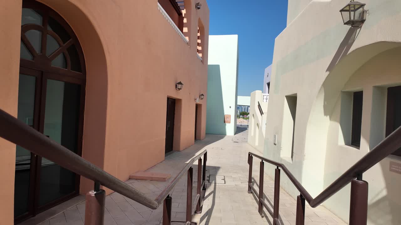 Picturesque Alleyways and Urban Architecture