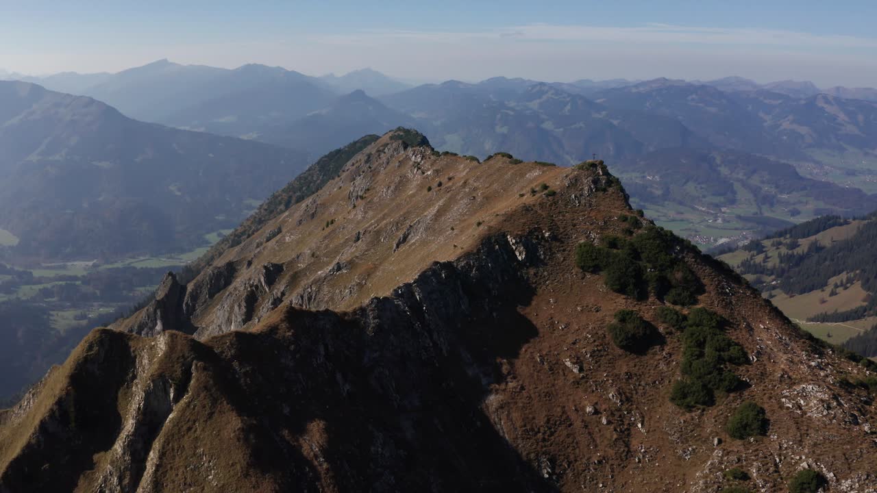 alpes bávaros cinematográficos | montaña nebelhorn | 4k d-log rec709: perfecto para gradación de color