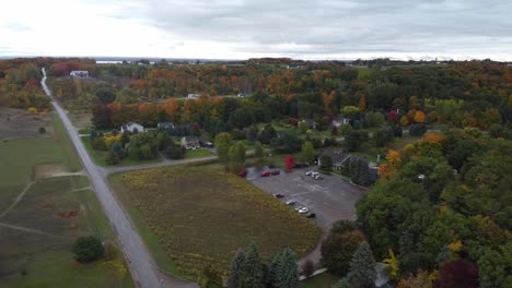 Northern-town-with-beautiful-autumn-trees