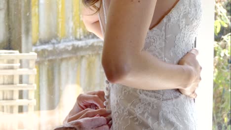 wide-shot-of--bride---bridemaid-wedding-dress