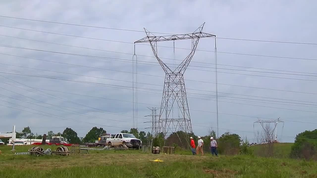 대규모 기상 현상으로 인해 전력선이 다운됨 5