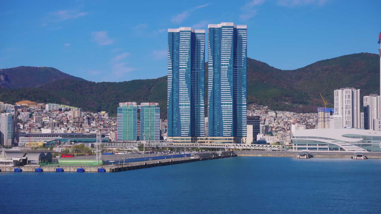 부산항 국제 여객 터미널, 한국의 을 설립