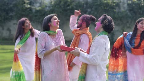 indian husband surprises his wife on holi festival