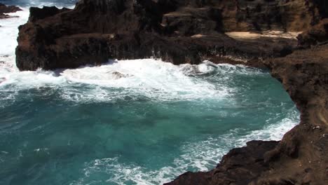 halona beach cove and blowhole, oahu, hawaii