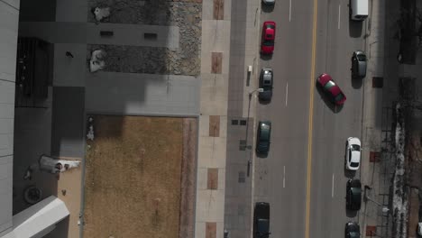 Bird's-eye-view-of-a-regular-street