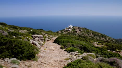 Pequeña-Iglesia-Azul-En-Vroutsi