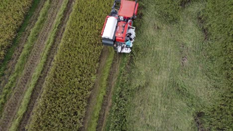 Aerial-view-of-combine-harvester
