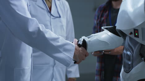 human and robot collaboration in medical research