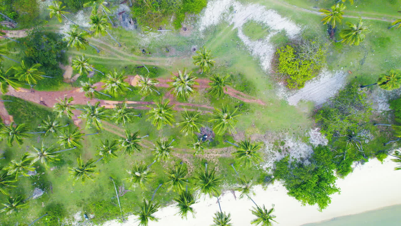 vista aérea de una maravillosa playa tropical exótica phuket, phuket, tailandia