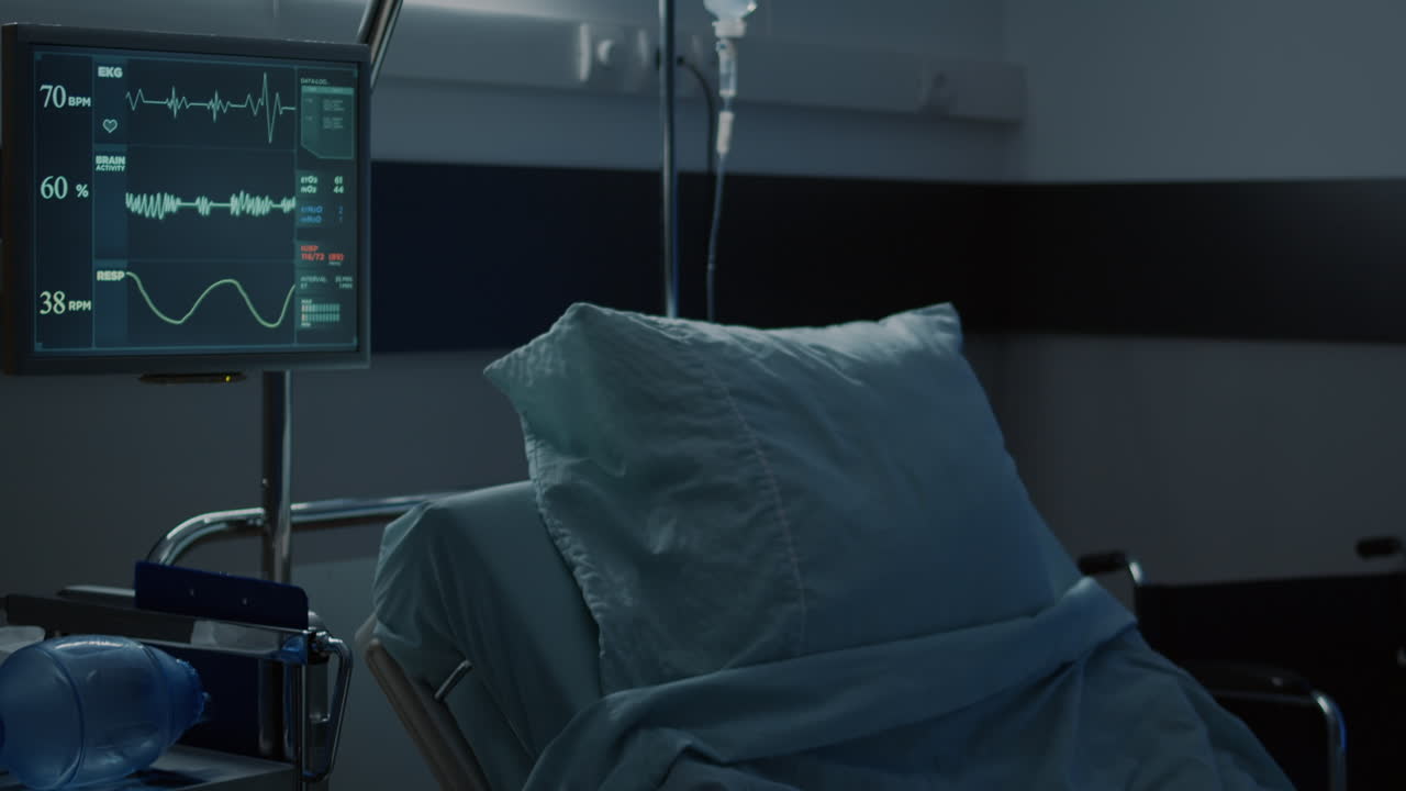 Nobody in empty hospital room prepared for treatment