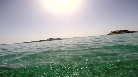 Schwimmen-Auf-Der-Oberfläche-Pov