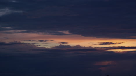 Slow-clouds-at-sunset-in-Verazruz,-Mexico