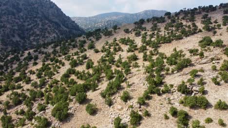 Aerial-footage-of-stunning-mountain-scenery