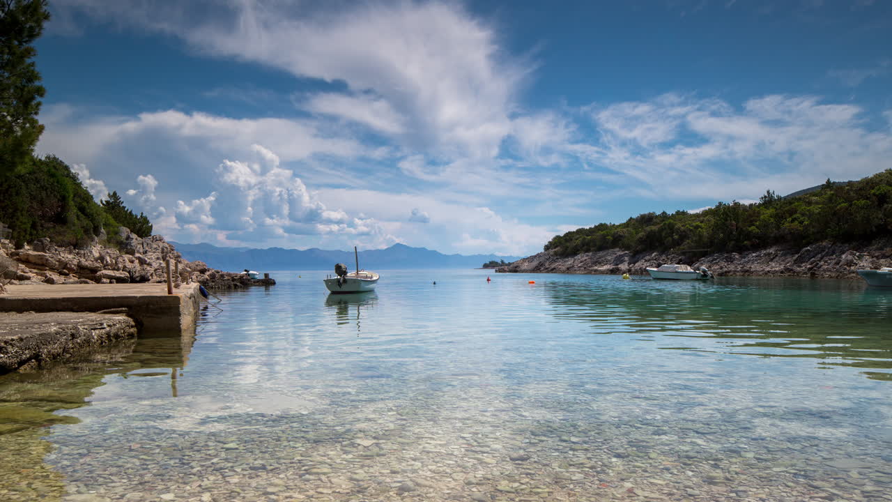 흐바르 베이 보트틀 4k 02