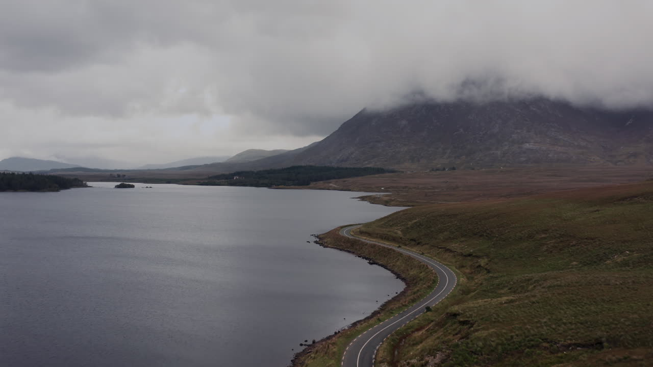 Irish Lake and Mountain Road