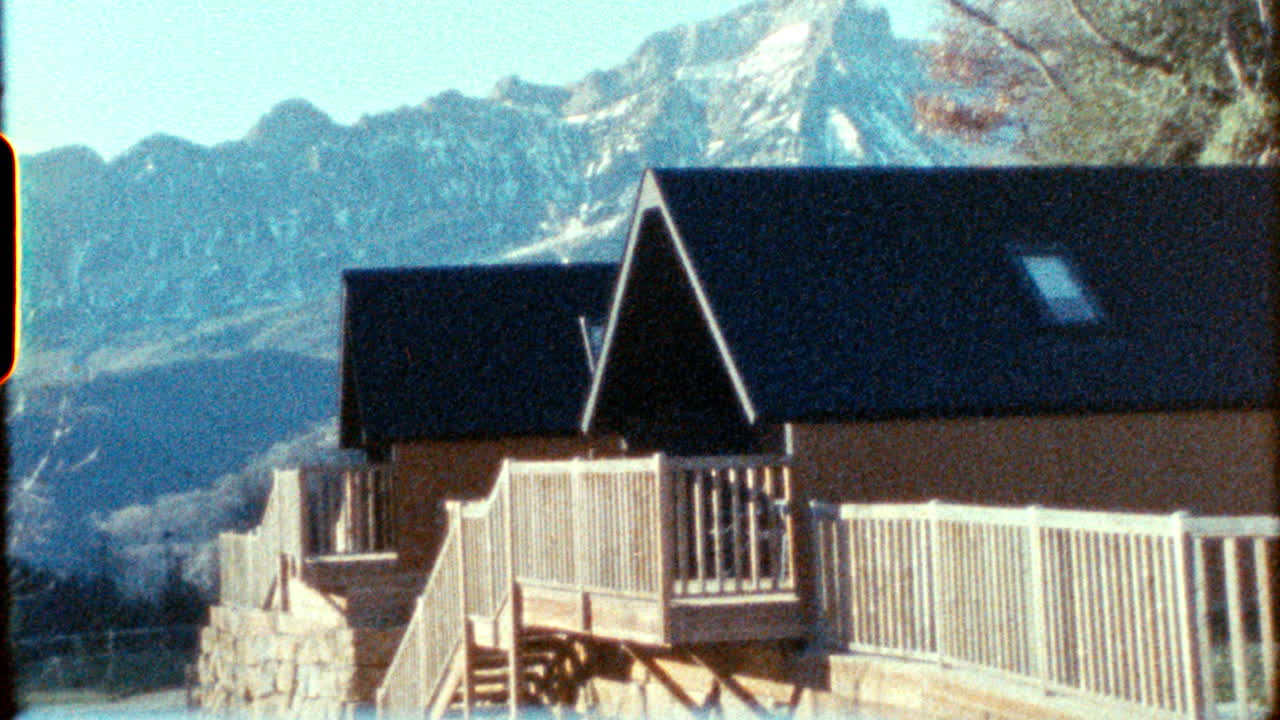 Mountain Cabins with Stunning Views