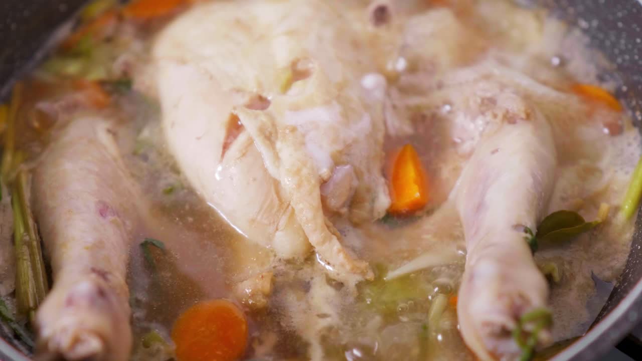 Koreansk kyllingesuppe, Asiatisk kyllingesuppe.