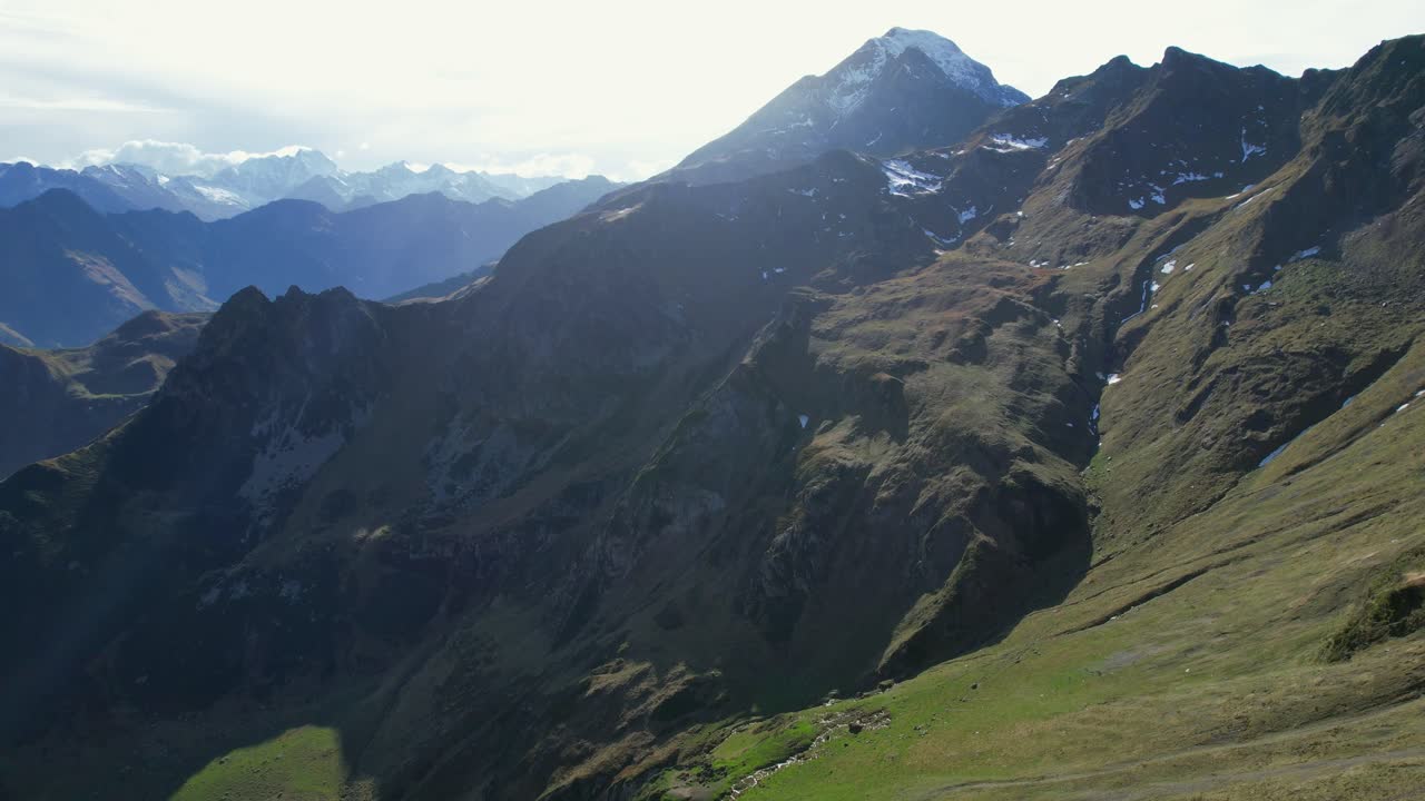 Breathtaking Pyrenees view, perfect for skiing and hiking adventures