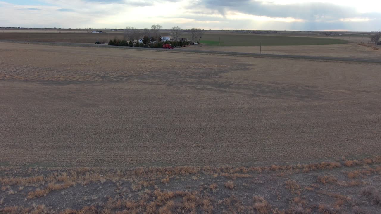 сельская местность колорадо во время пандемии и засухи 2021 года