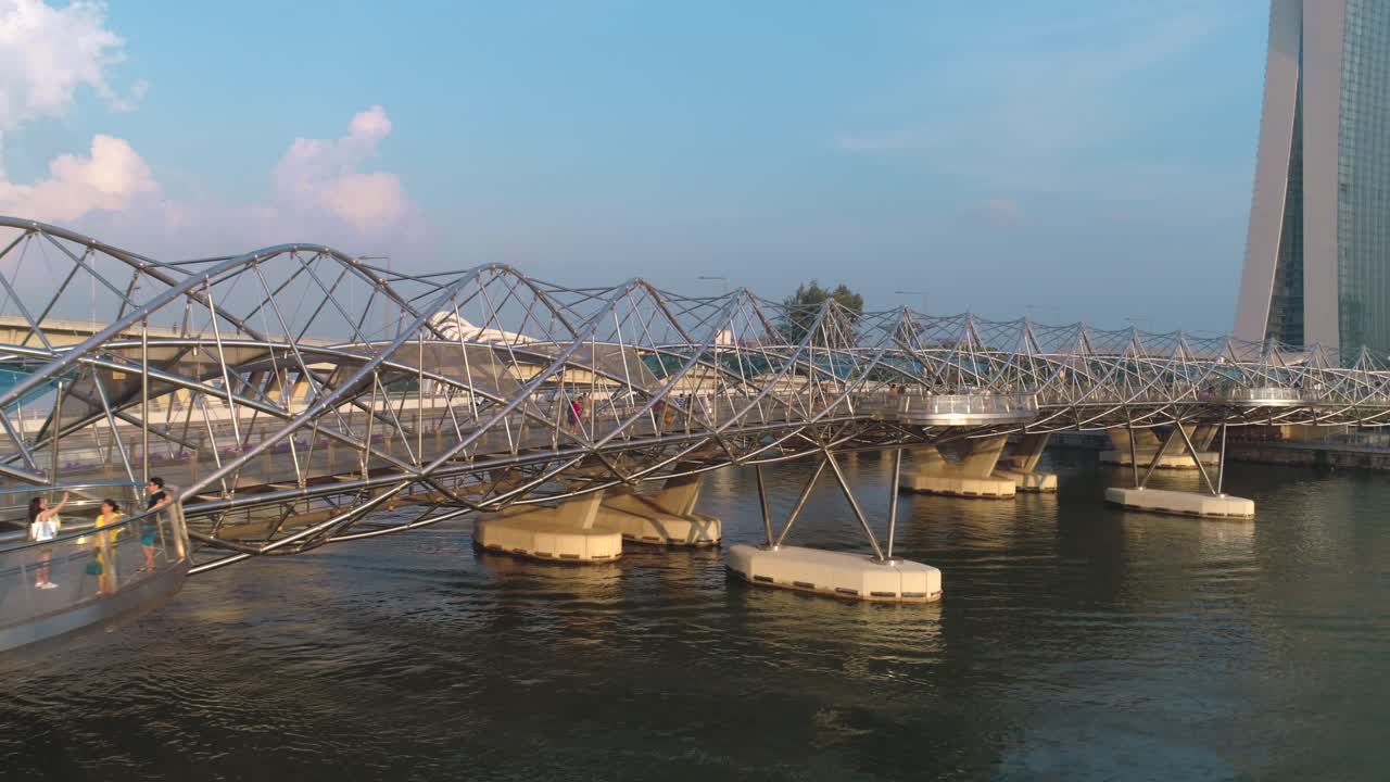 싱가포르의 헬릭스 브릿지