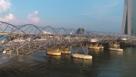 el puente helix en singapur