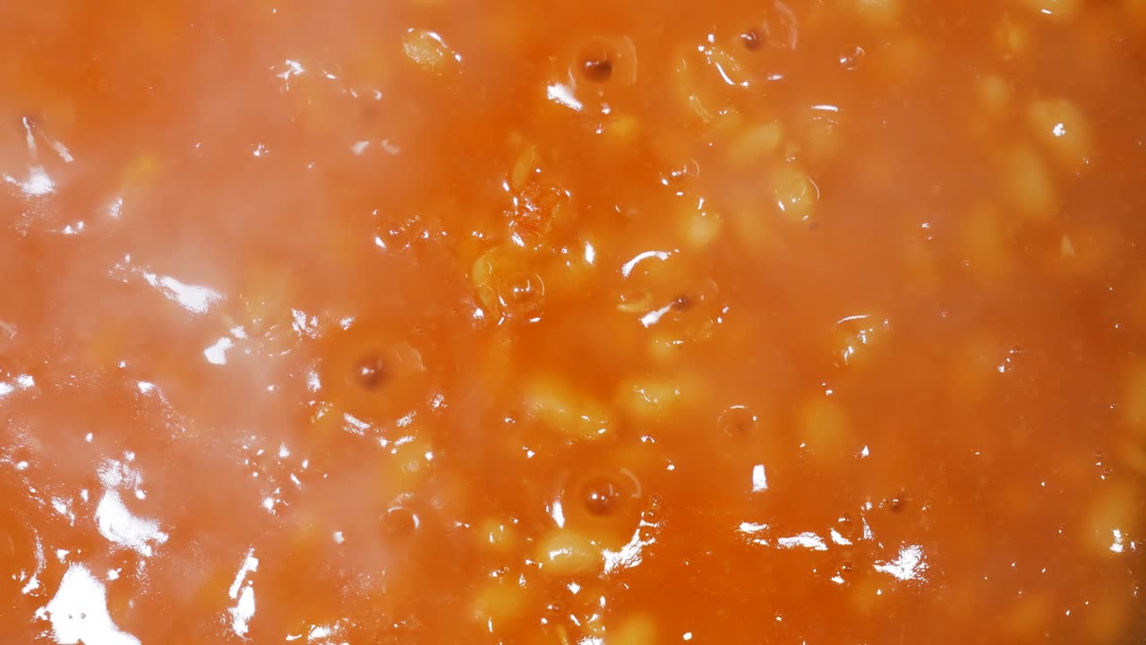 Fagioli al forno in salsa di pomodoro
