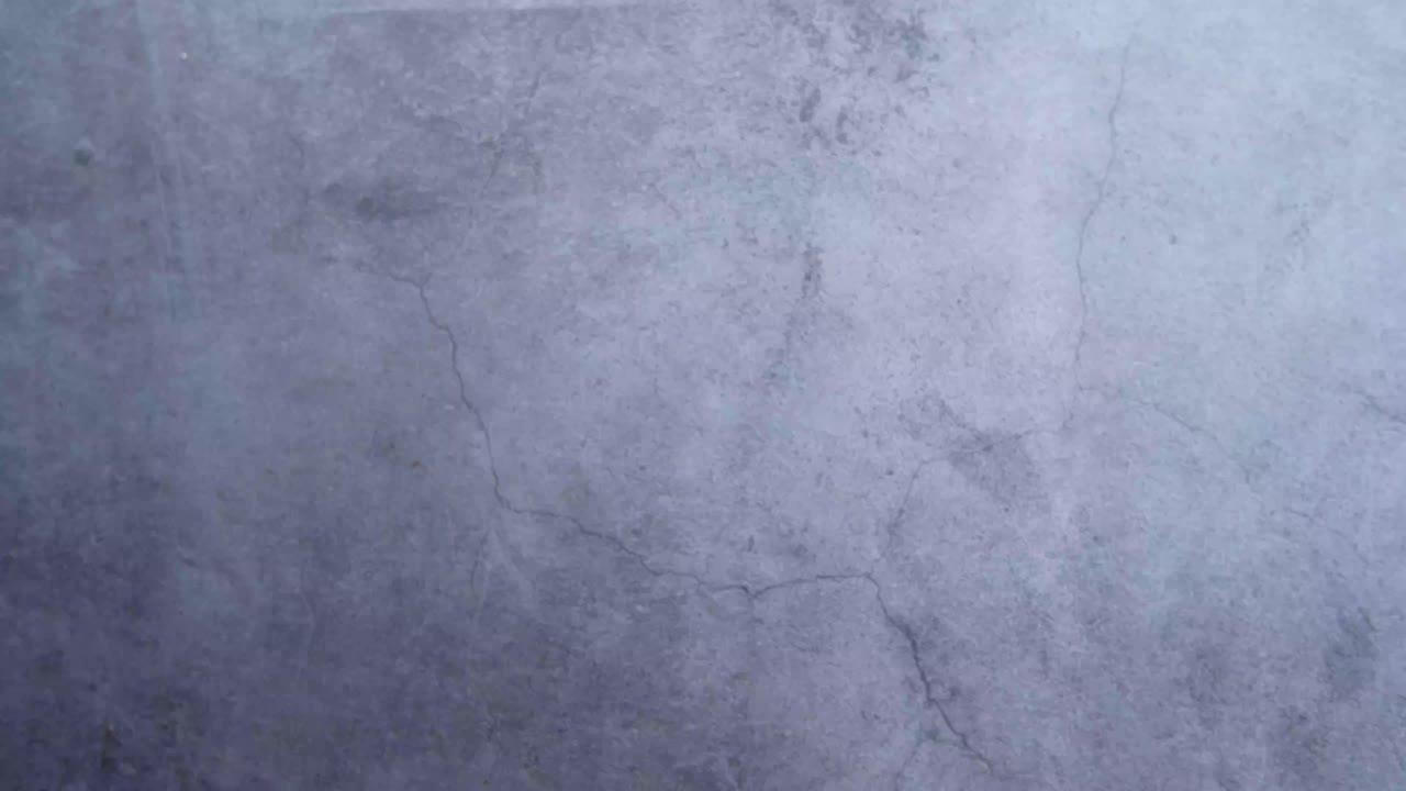 frijoles horneados en un cuenco de vidrio