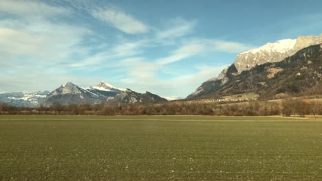 view from the swiss train onto the countryside whilst heading towards zurich airport, 25.01.25