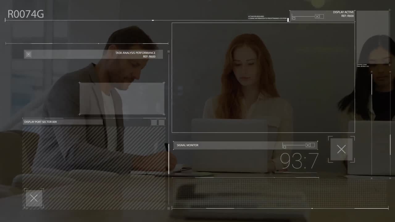 animación de la interfaz con el procesamiento de datos sobre diversos empresarios que trabajan en la oficina.
