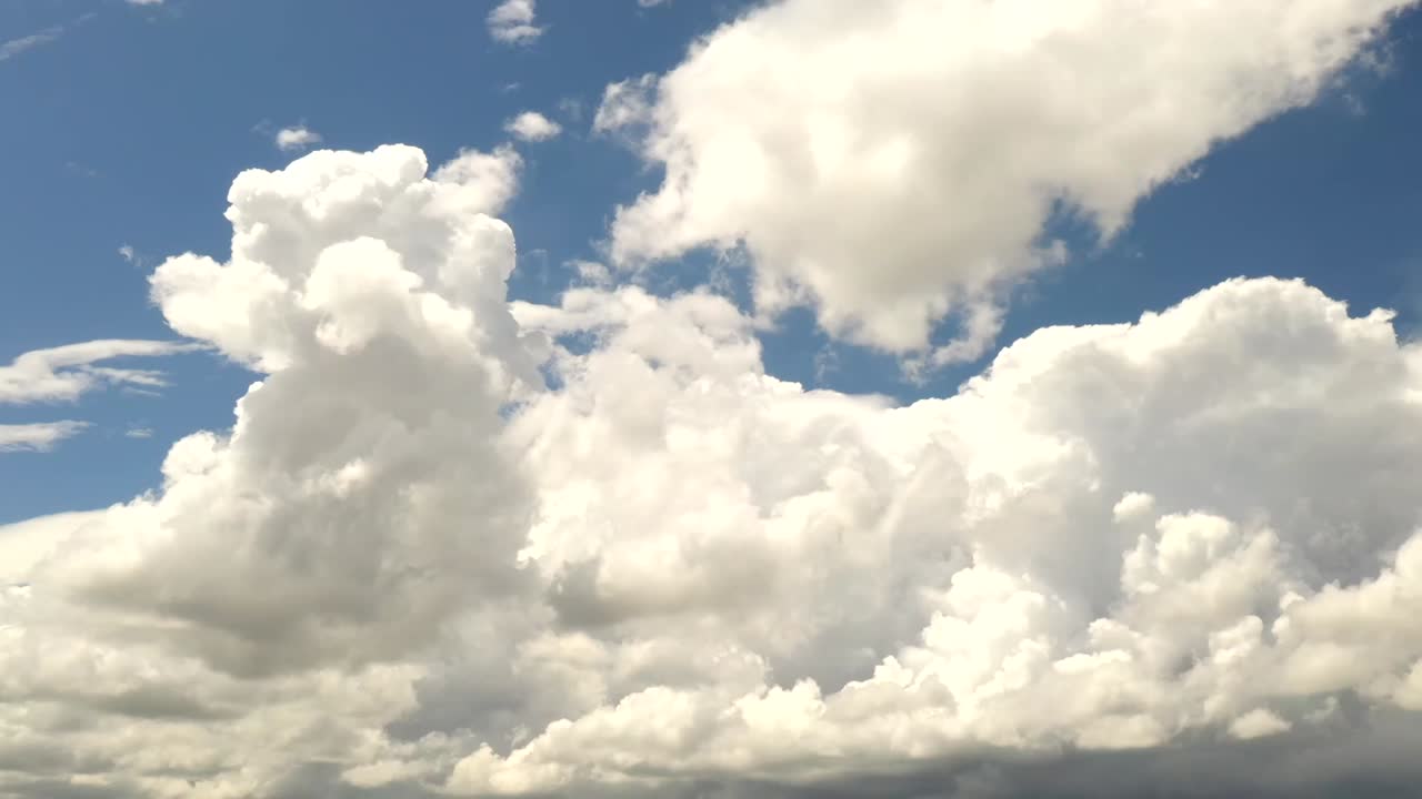 Time-lapse of storm clouds in Oklahoma