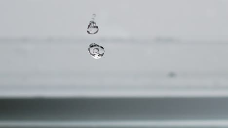 water droplets pure fresh water at 1,970fps with phantom camera