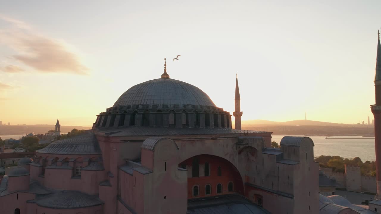 снимки с дронов хагии софии ночью