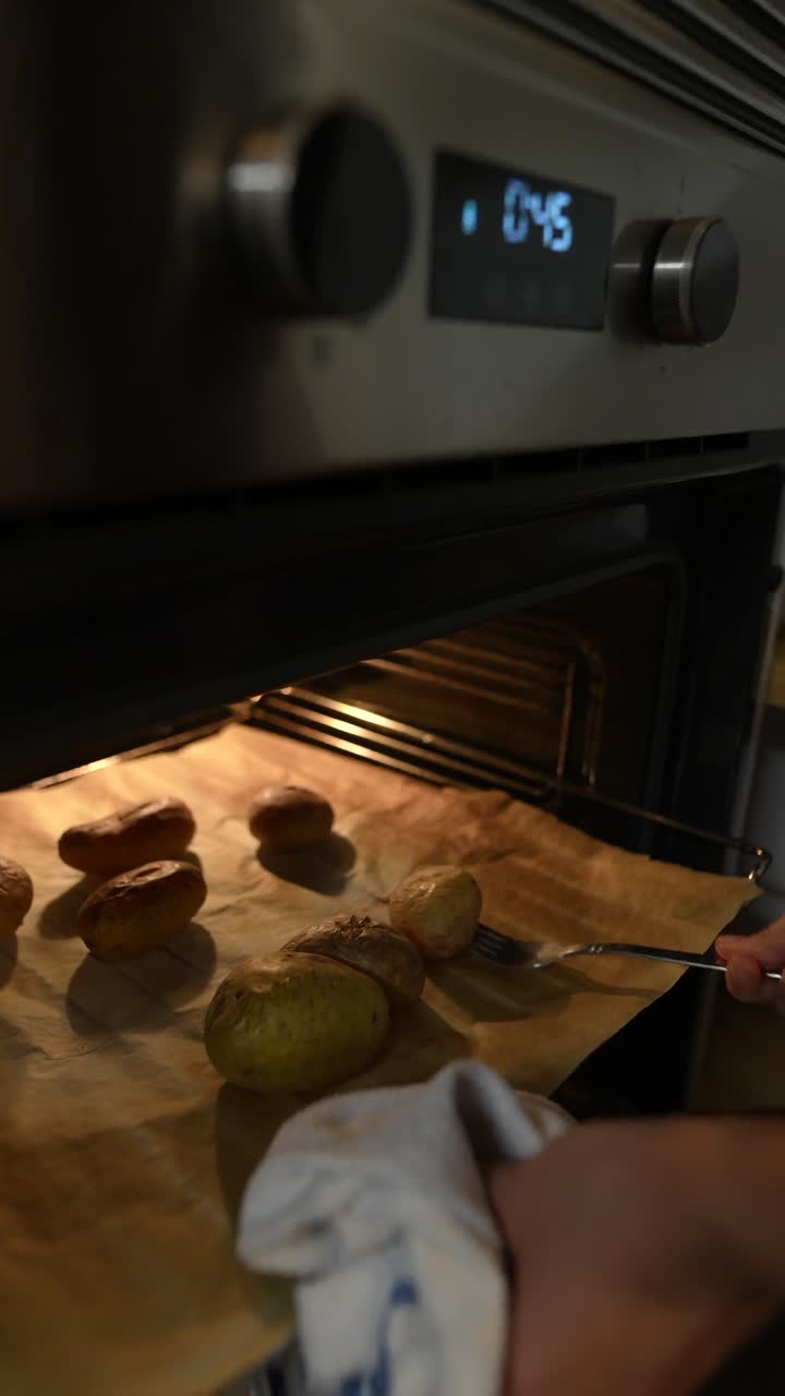 Papas asadas en el horno