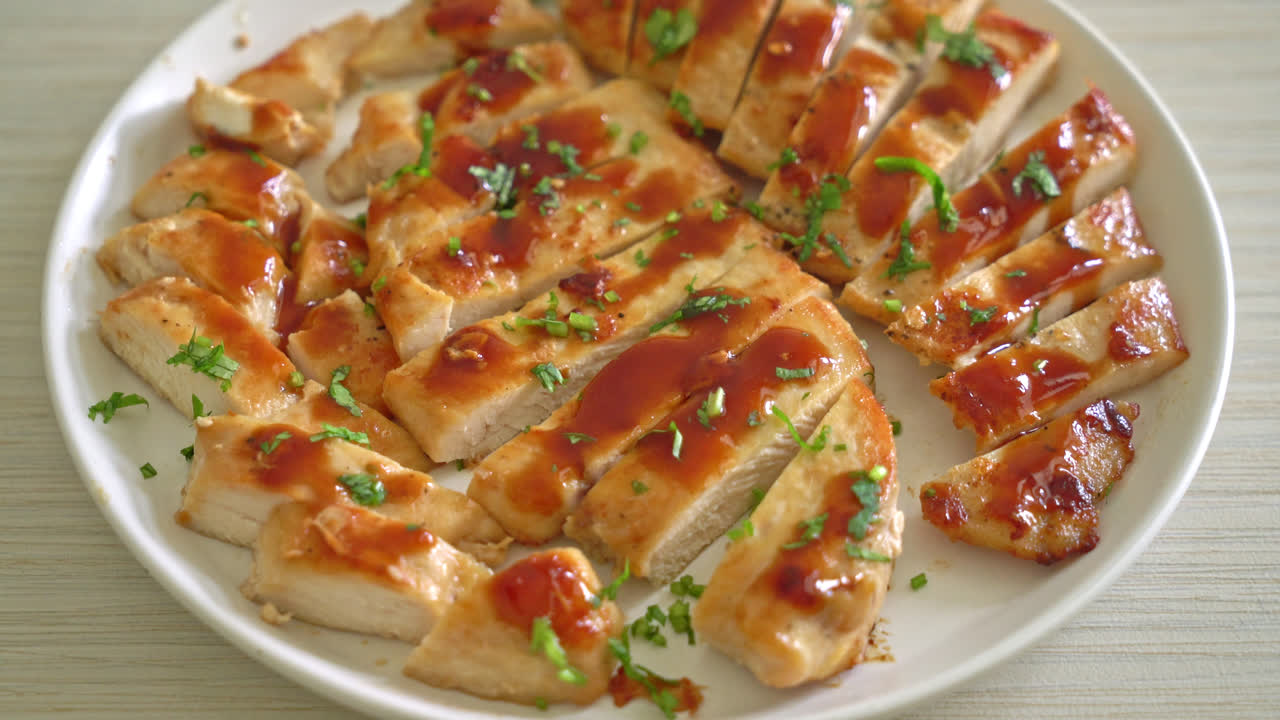 ⁇  접시 에  ⁇ 어 먹은 그릴 된  ⁇  가 ⁇