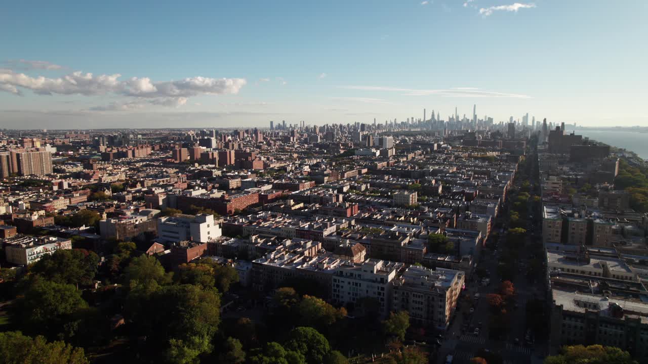 Hazy NYC skyline from Harlem, 4K aerial footage