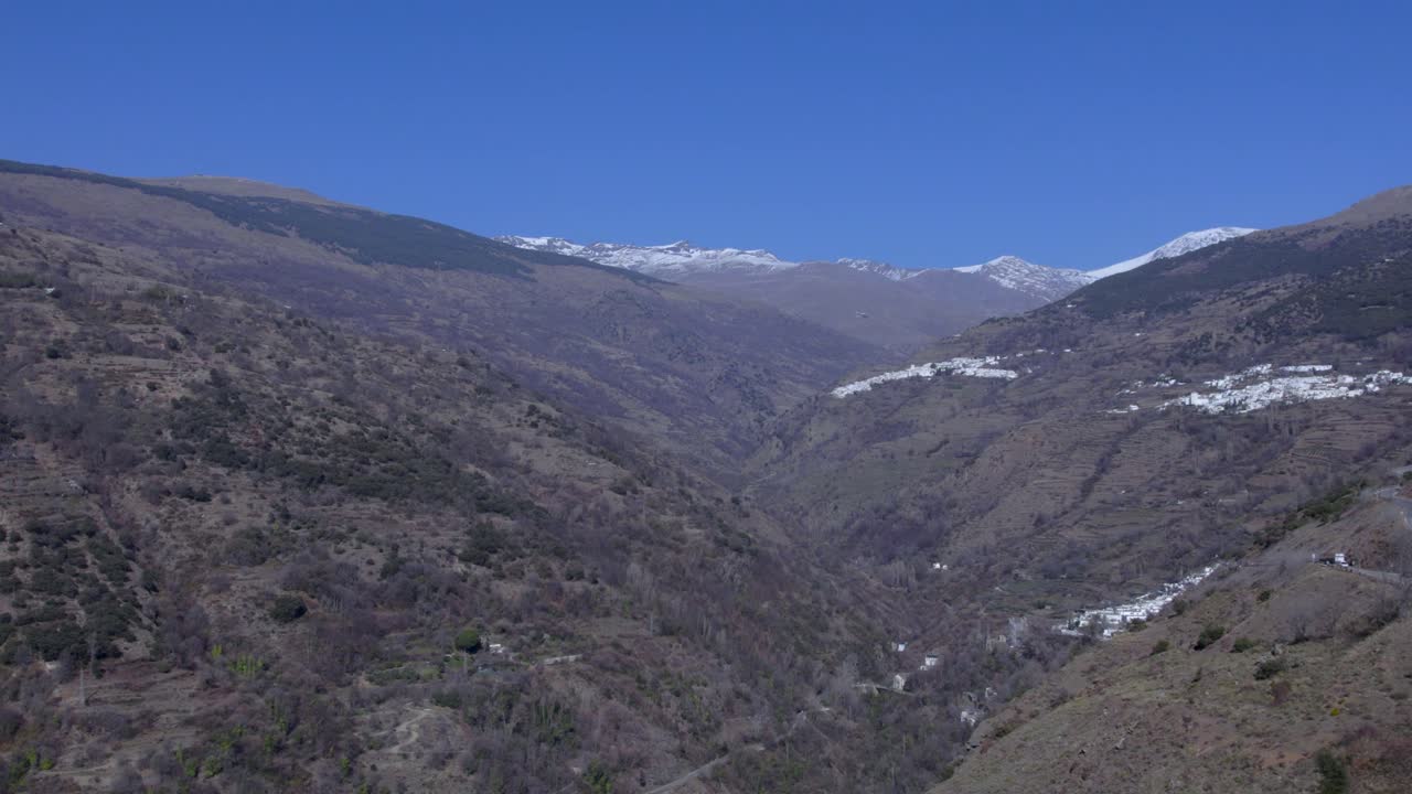 pueblo de capileira la alpujarra, provincia de granada en andalucia, españa